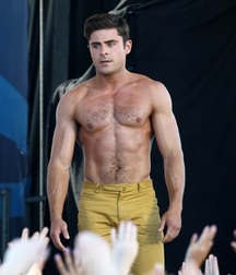 Hot Idols: Zac Efron 5e6a6e8a3295f.jpg