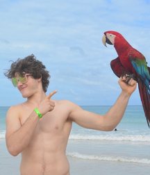 Hot Idols: Jake Goodman 5e790bcbd281f.jpg