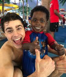 Hot Idols: Jake Goodman 5e790bd74eaba.jpg