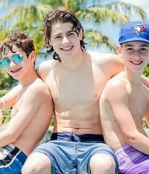 Hot Idols: Jake Goodman 5e790be5eeabc.jpg
