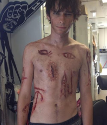 Hot Idols: Devon Bostick 5e7a93ee5a9a9.png