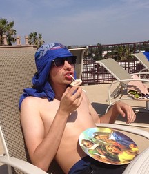 Hot Idols: Devon Bostick 5e7a9405efbe1.jpg