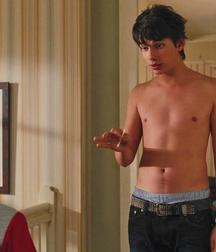 Hot Idols: Devon Bostick 5e7a941320189.jpg