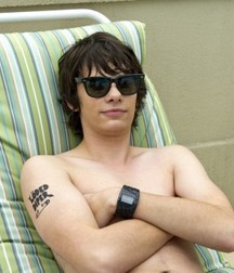 Hot Idols: Devon Bostick 5e7a94292e959.jpg