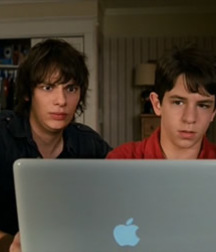 Hot Idols: Devon Bostick 5e7a946aac7a9.jpg
