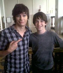 Hot Idols: Devon Bostick 5e7a947040d39.jpg