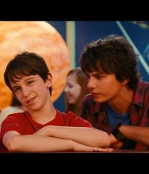 Hot Idols: Devon Bostick 5e7a949d5068c.jpg