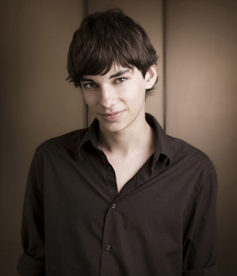 Hot Idols: Devon Bostick 5e7a94a01aba7.jpg