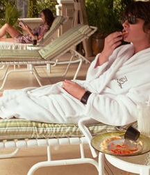 Hot Idols: Devon Bostick 5e7a94eb09bf0.jpg