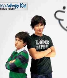 Hot Idols: Devon Bostick 5e7a950e8afaa.jpg