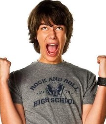 Hot Idols: Devon Bostick 5e7a952a35f61.jpg