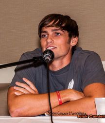 Hot idols: Alex Heartman 5e7bb41a0f426.jpg