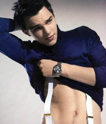 Hot Idols: Nicholas Hoult 5e7ce162b0fce.jpg