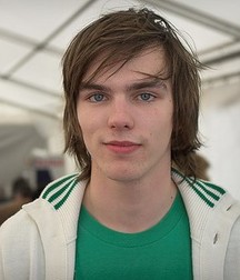 Hot Idols: Nicholas Hoult 5e7ce188366b8.jpg