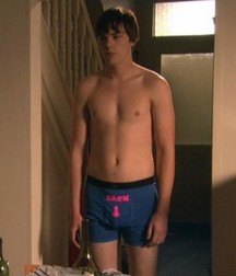 Hot Idols: Nicholas Hoult 5e7ce19394b91.jpg