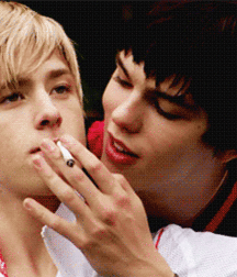 Hot Idols: Nicholas Hoult 5e7ce19b37ac1.gif