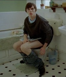 Hot Idols: Nicholas Hoult 5e7ce1b158135.jpg