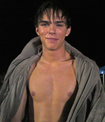 Hot Idols: Nicholas Hoult 5e7ce1d484aa6.jpg
