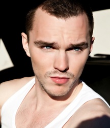Hot Idols: Nicholas Hoult 5e7ce2545c3e1.jpg