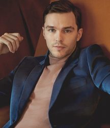 Hot Idols: Nicholas Hoult 5e7ce26211f47.jpg
