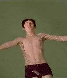 Hot Idols: Nicholas Hoult 5e7ce2d65f101.jpg