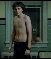 Hot Idols: Nicholas Hoult 5e7ce2e178ff7.jpg