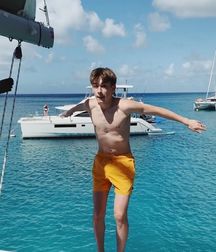 Hot Idols: Johnny Orlando 5e7cf59aa8e6a.jpg