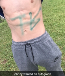 Hot Idols: Johnny Orlando 5e7cf5ad90b97.jpg