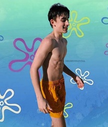 Hot Idols: Johnny Orlando 5e7cf5c3b66b2.jpg