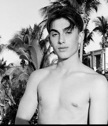 Hot Idols: Johnny Orlando 5e7cf61395419.jpg