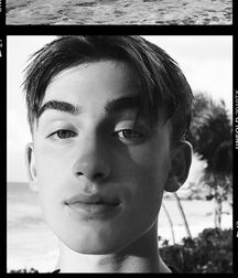 Hot Idols: Johnny Orlando 5e7cf617c328e.jpg
