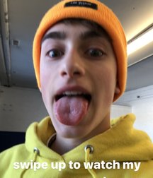 Hot Idols: Johnny Orlando 5e7cf76b82433.jpg