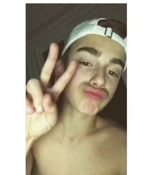 Hot Idols: Johnny Orlando 5e7cf77929f10.jpg