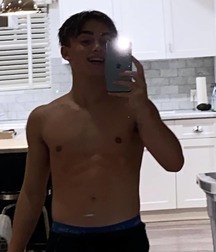Hot Idols: Johnny Orlando 5e7cf787a4837.jpg