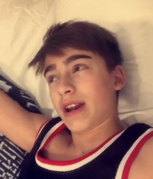 Hot Idols: Johnny Orlando 5e7cf79438b55.jpg