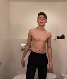 Hot Idols: Johnny Orlando 5e7cf7e9e18e4.jpg