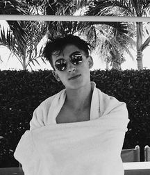 Hot Idols: Johnny Orlando 5e7cf800aa469.jpg
