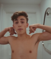 Hot Idols: Johnny Orlando 5e7cf81127b47.jpg