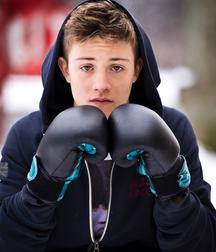 Hot Idols: Nick Romeo Reimann 5e7fcbbd8459b.jpg