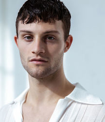 Hot Idols: Nick Romeo Reimann 5e7fcbd470a2d.jpg