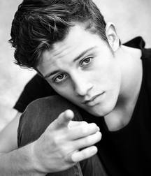 Hot Idols: Nick Romeo Reimann 5e7fcbe8231ba.jpg