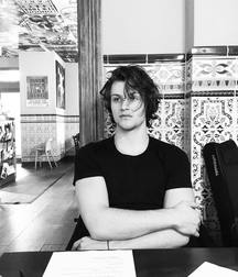 Hot Idols: Nick Romeo Reimann 5e7fcccb5e7b0.jpg