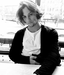 Hot Idols: Nick Romeo Reimann 5e7fccd7c21df.jpg