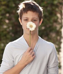 Hot Idols: Nick Romeo Reimann 5e7fcd291d7e6.jpg