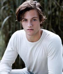 Hot Idols: Nick Romeo Reimann 5e7fcd49c4a37.jpg