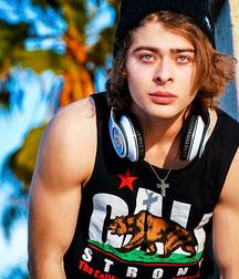 Hot Idols: Ryan Ochoa 5ea60f69425b9.jpg