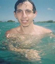 Hot Idols: Moises Arias 5ea62c27158df.jpg