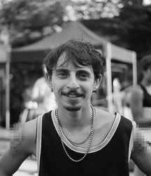 Hot Idols: Moises Arias 5ea62ca7ba46b.jpg