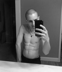 Hot Idols: Moises Arias 5ea62cb105004.jpg