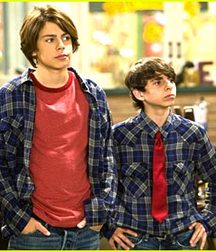 Hot Idols: Moises Arias 5ea62d7fe819d.jpg